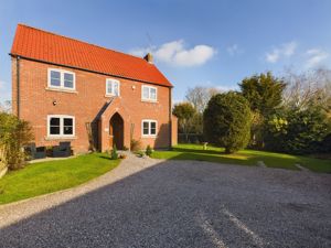 Front elevation- click for photo gallery